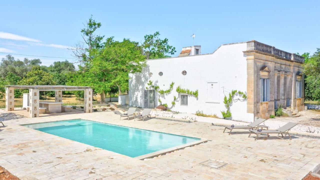 Masseria Pugliese Deluxe Ostuni Eksteriør billede